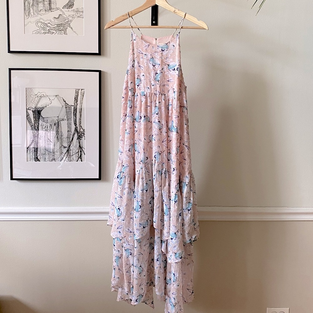 MOON RIVER Swiss Dot Blush Floral Midi Dress